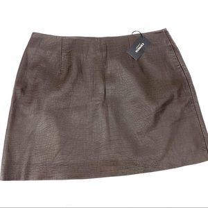 Express NWT 100% Leather Mini Skirt Faux Crocodile #A4